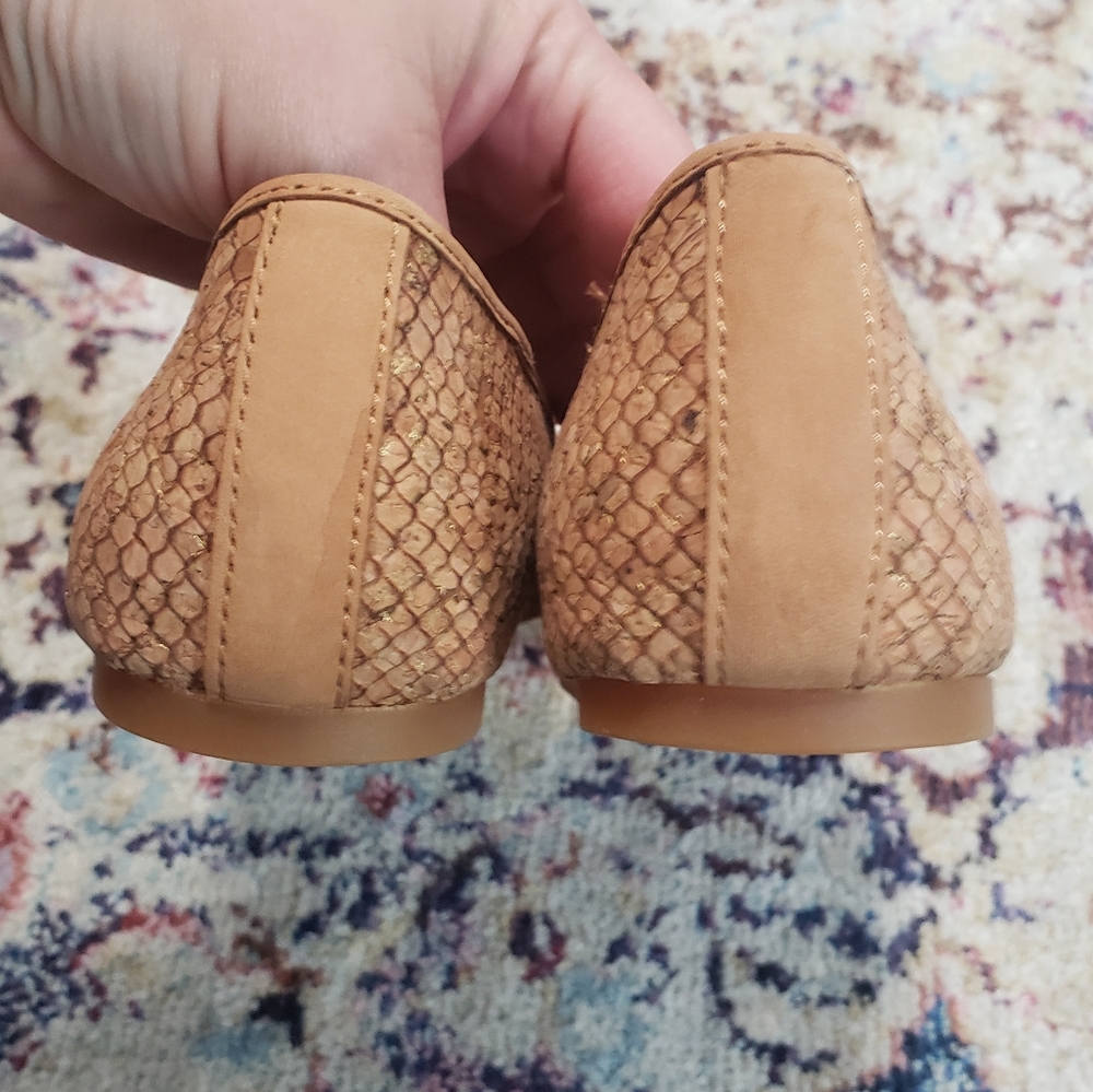 Born Tan Textured Pointed-Toe Ballet Flats with Knot Bow - Picture 3 of 9